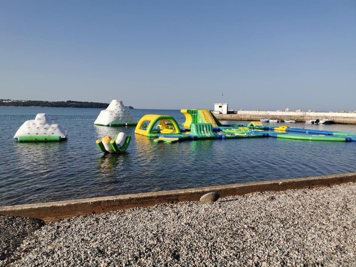 Emily Deluxe Superior 5 Star Apartment, Your Piece Of Heaven With Sea & Park View Apartment Novigrad (Istria)